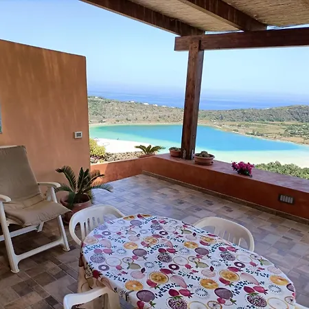 Dammuso Il Fenicottero Rosa Hébergement de vacances Bugeber